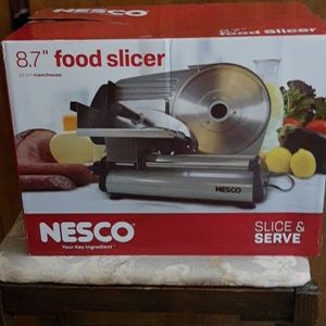 Nesco 8.7" food slicer